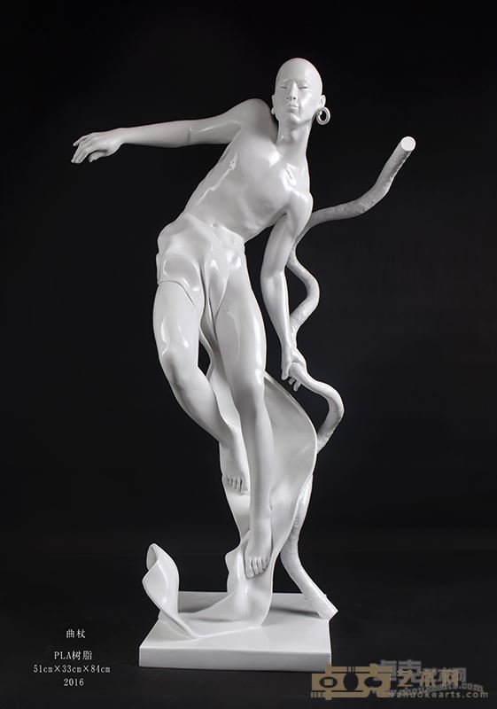 胡志峰 《曲杖》  PLA树脂喷漆 51cm×33cm×84cm 2016