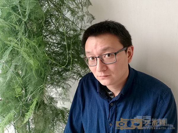 艺术家 袁欣