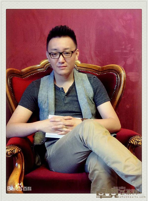 艺术家 李陈辰
