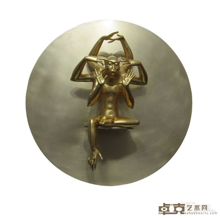 最亮之星辰  刘戎路   55X15X55cm  青铜  金箔